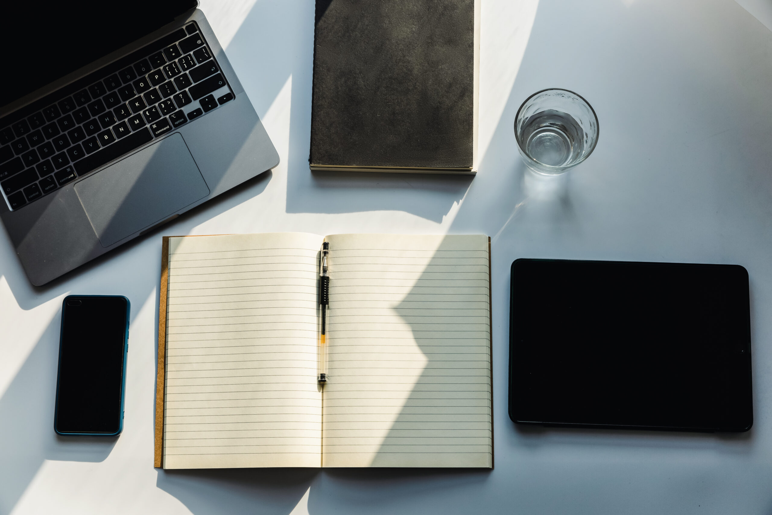 Harnessing the Power of Social Media: A Strategic Guide for Australian Businesses 8 Harnessing the Power of Social Media: A Strategic Guide for Australian Businesses